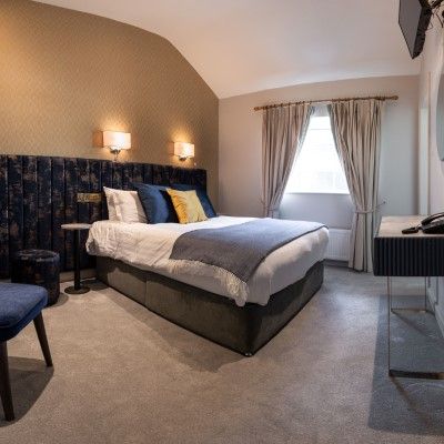 Snug Double Room (Custom)