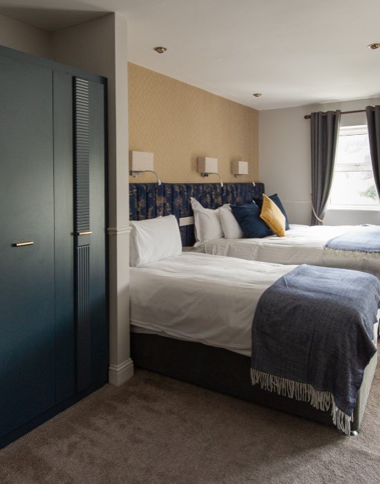 Vale View Room
