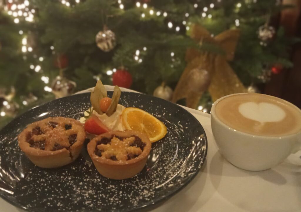 home-made mince pies at Woodenbridge Hotel